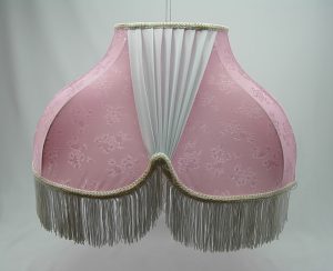 23"X19" OVAL PINK SHADE