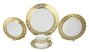 40-PC DINNERWARE SET, GREEK KEY