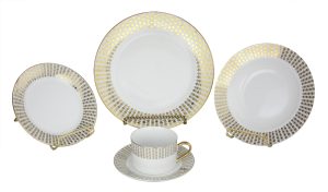 40-PC DINNERWARE SET, GOLD HEARTS