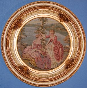 28" ROUND BEIGE FRAME