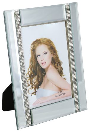 8.5X6.5 FRAME FOR 4X6 PHOTO, 2 CRYSTAL LINES
