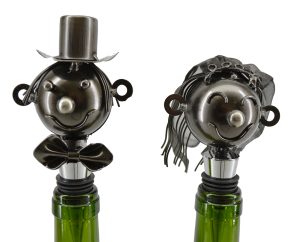 BRIDE & GROOM WINE STOPPERS